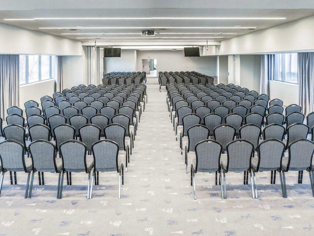 tryp-lisboa-aeroporto-1lieu1salle-conference.jpg