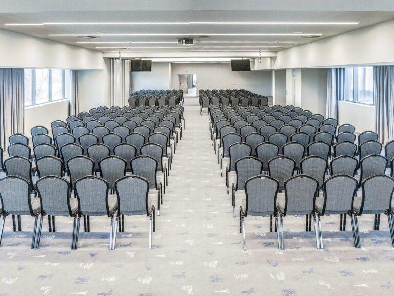 tryp-lisboa-aeroporto-1lieu1salle-conference.jpg