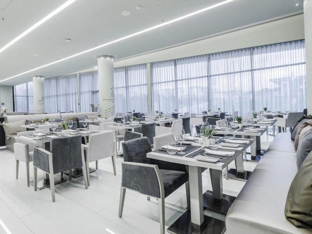 tryp-lisboa-aeroporto-1lieu1salle-meetings.jpg