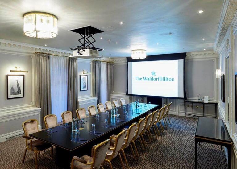 waldorf-hilton-london-1lieu1salle-reunion.jpg