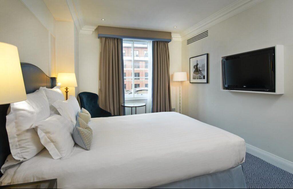waldorf-hilton-london-1lieu1salle-seminaire.jpg