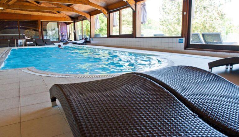 domaine-barive-1lieu1salle-meeting.jpg