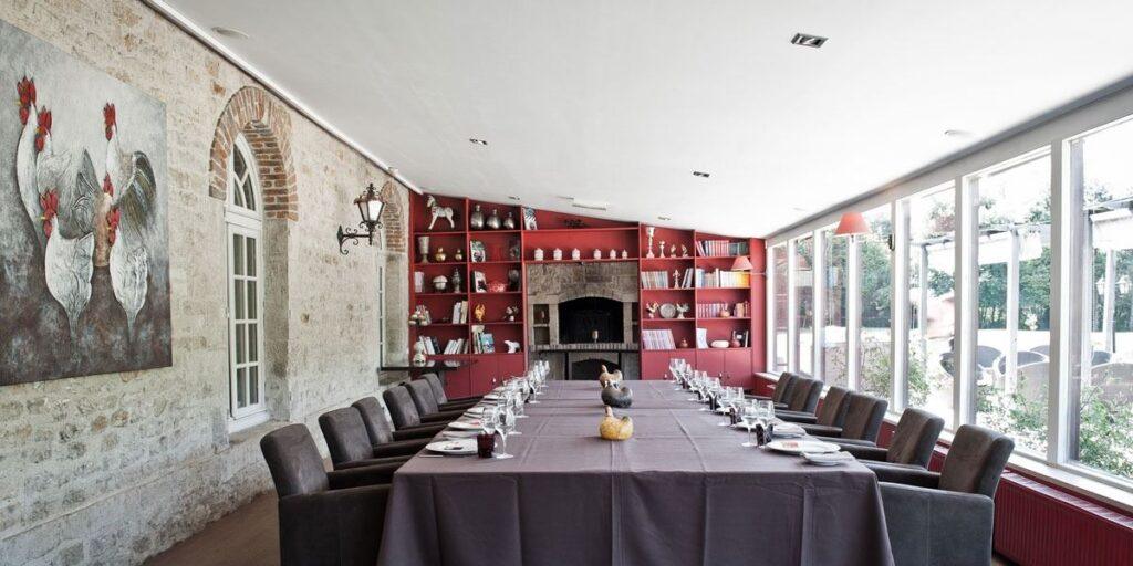 domaine-barive-1lieu1salle-meetings.jpg