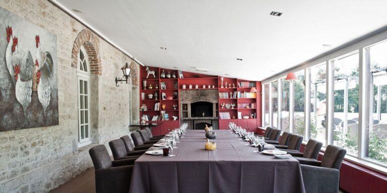 domaine-barive-1lieu1salle-meetings.jpg
