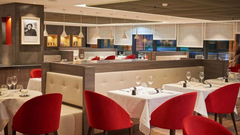 marriott-lyon-cite-internationale-1lieu1salle-meeting.jpg