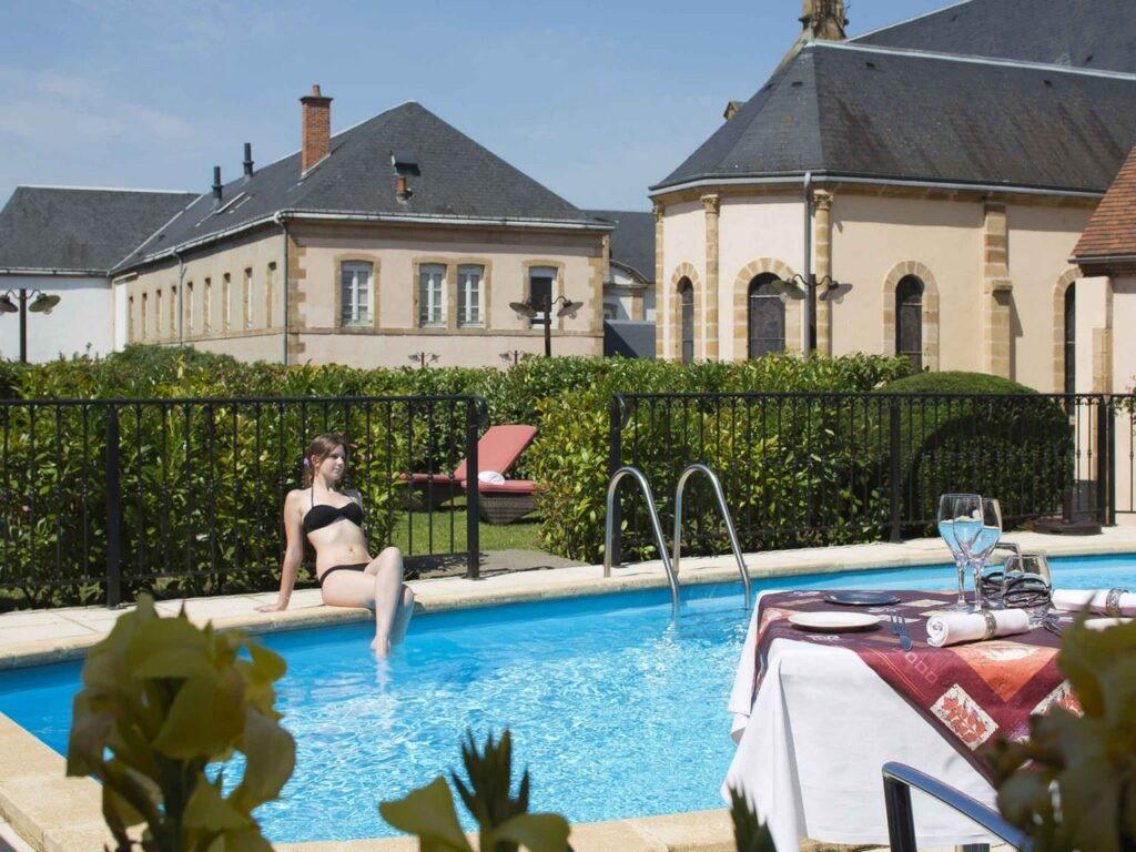 mercure-moulin-paris-1lieu1salle-evenement.jpg