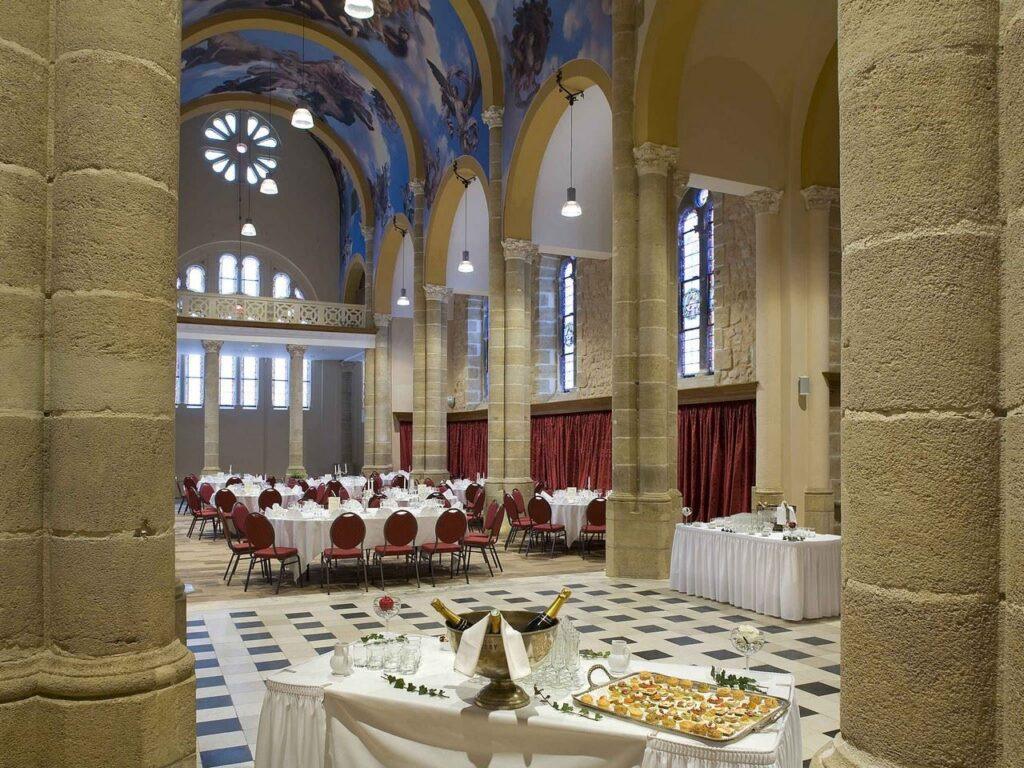 mercure-moulin-paris-1lieu1salle-reunions.jpg