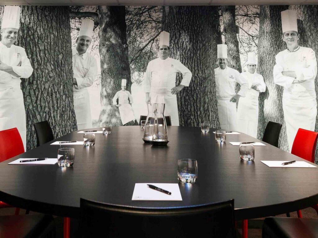 royal-lyon-sofitel-1lieu1salle-reunions.jpg
