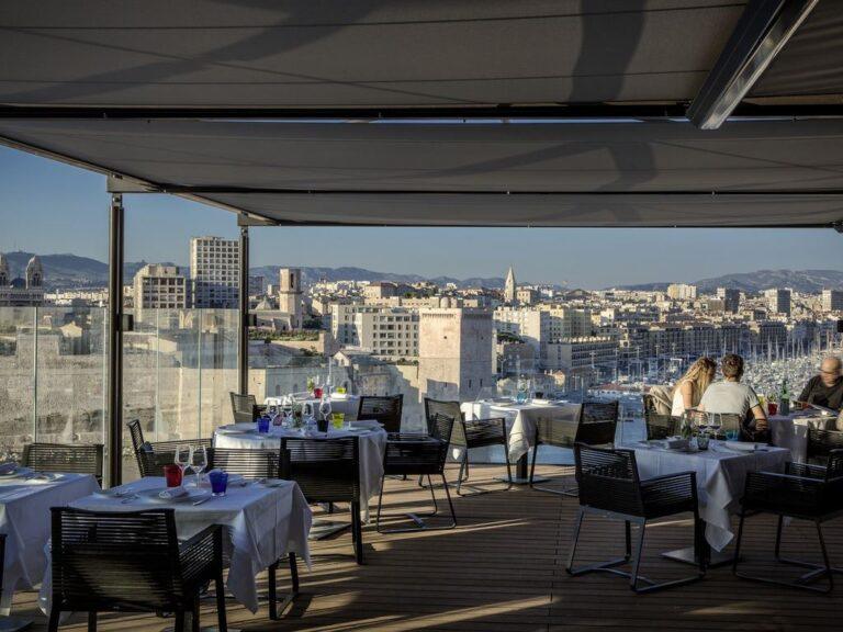 sofitel-marseille-vieux-port-1lieu1salle-reunion.jpg
