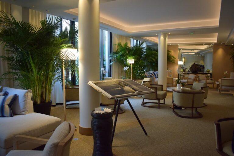 five-seas-cannes-1lieu1salle-evenements.jpg