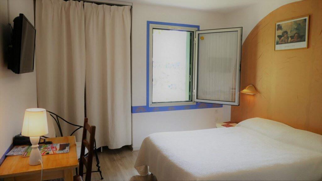 hotel-lauzetane-1lieu1salle-evenement.jpg