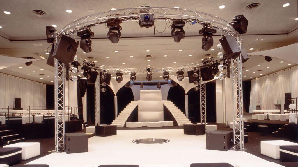hotel-martinez-cannes-1lieu1salle-conferences.jpg