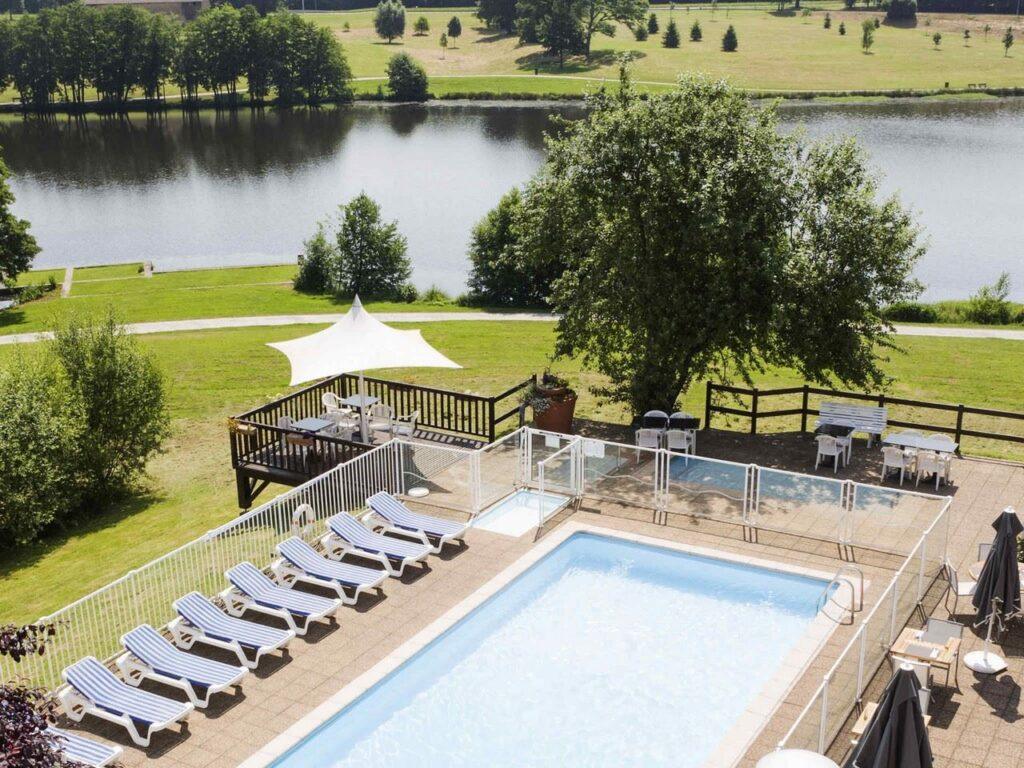 0431_sl_04_p_2048x1536-1lieu1salle-poolnovotel-limoge-lac.jpg