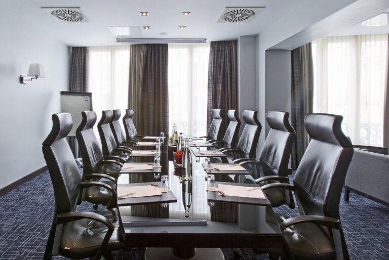 Boardroom.jpg