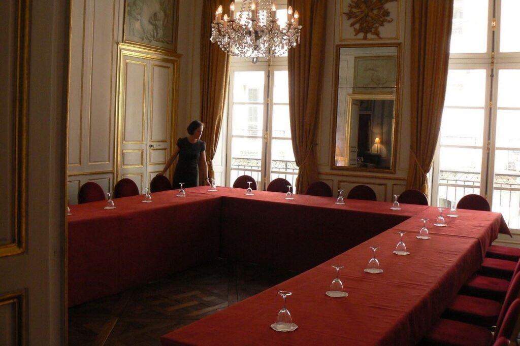 Cercle-Cambronne-1lieu1salle-restaurant-conference-convention.jpg