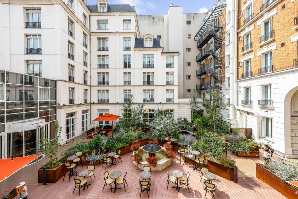 Cour-interieure-scaled-1.jpg