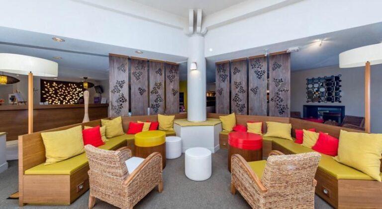 Domaine-De-LEsterel-1lieu1salle-lounge.jpg