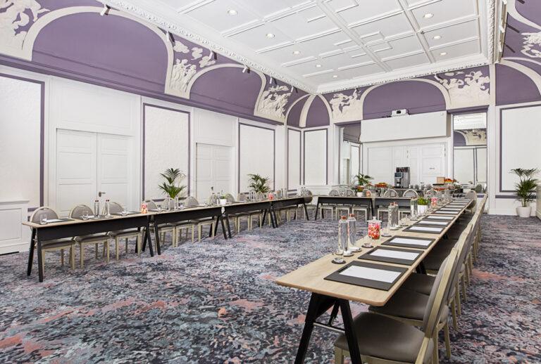 Hotel-Du-Louvre-Meeting-Louis-Napoleon-Ushape.jpg