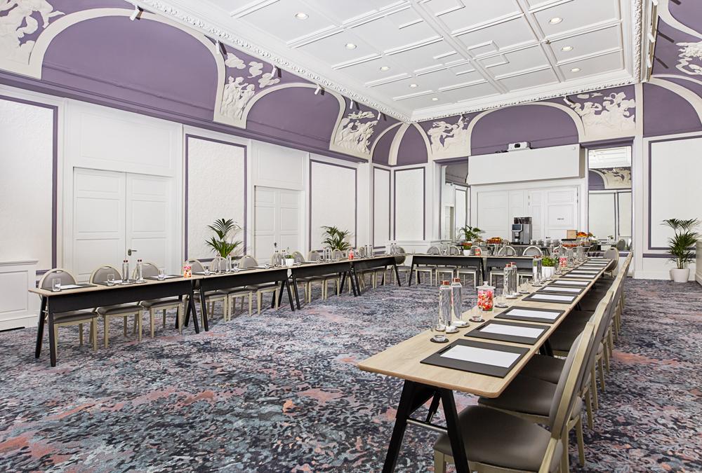 Hotel-Du-Louvre-Meeting-Louis-Napoleon-Ushape.jpg