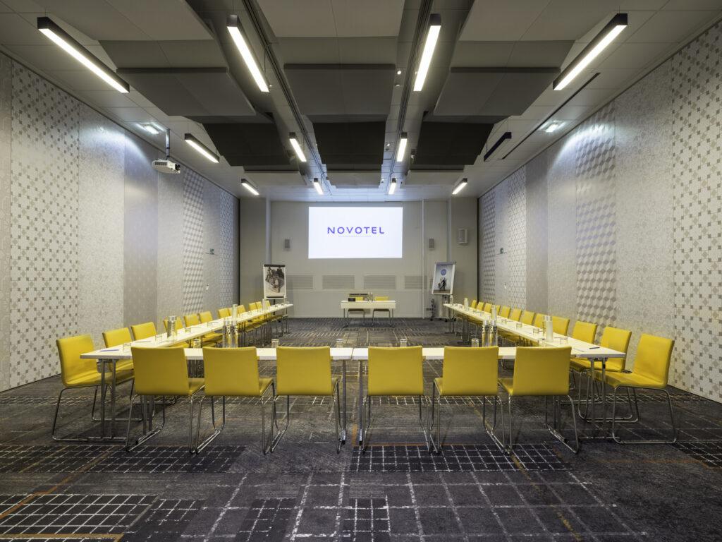 NOVOTEL-VAUGIRAD-MARS-2022-HD-40-scaled-1.jpg