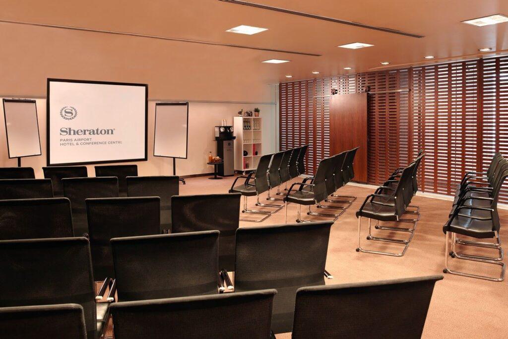 PARSI_Satelite8_En_Theatre.jpg