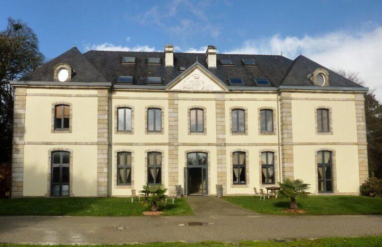 Quimper_41_le_manoir_des_Indes_Rene_Madec.jpg