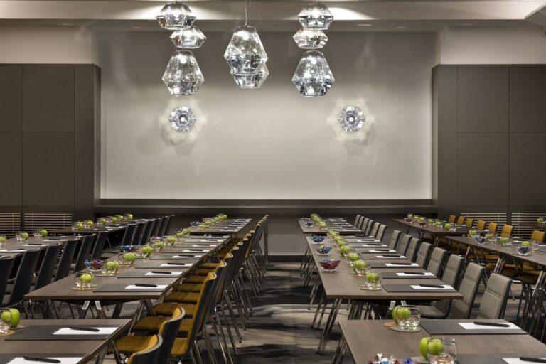 Salon-Pomerol-ou-Medoc-style-classe.jpg