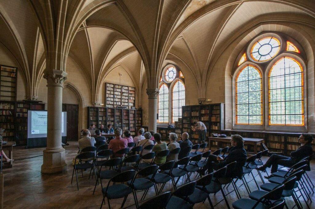 abbaye-de-royaumont-1lieu1salle-restaurant-salle-seminaire.jpg
