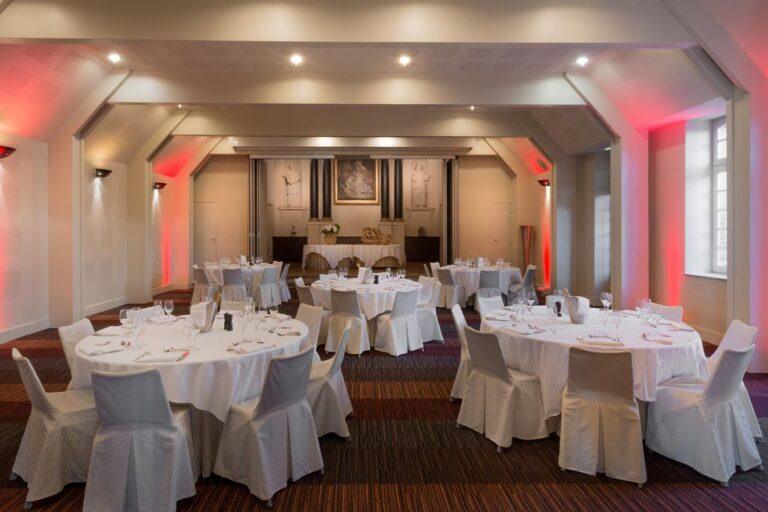 abbaye-des-capucins-1lieu1salle-restaurant-hotel-lancement.jpg