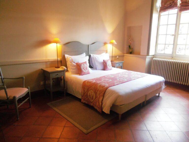 abbaye-ecole-de-soreze-1lieu1salle-hotel-restaurant-chambres.jpg