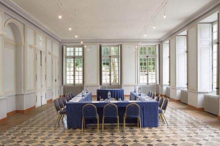 abbaye-ecole-de-soreze-1lieu1salle-hotel-restaurant-reunion.jpg