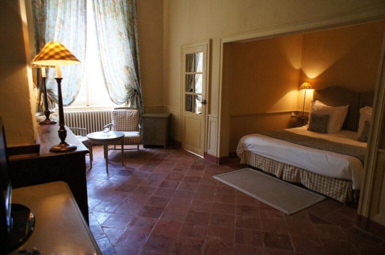 abbaye-ecole-de-soreze-1lieu1salle-hotel-restaurant-suite.jpg
