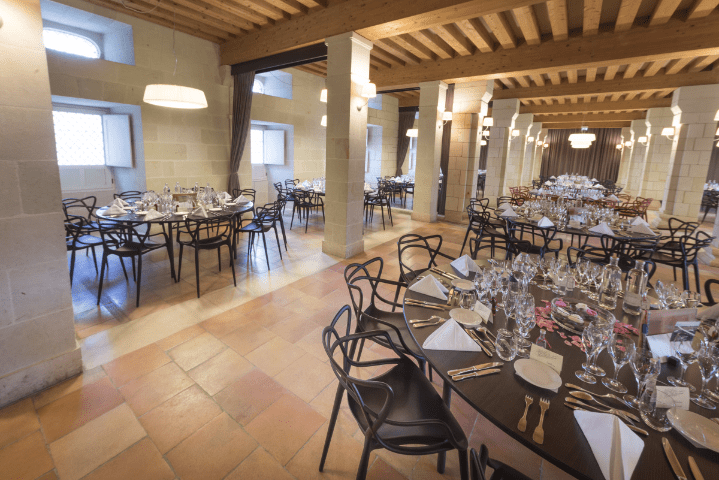 abbaye-royale-de-fontevraud-1lieu1salle-hotel-restaurant.png
