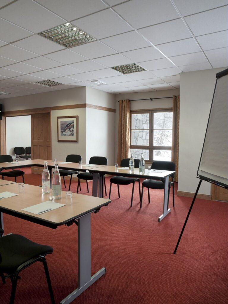 arc-1950-le-village-hotel-1lieu1salle-evenement-reunion.jpg