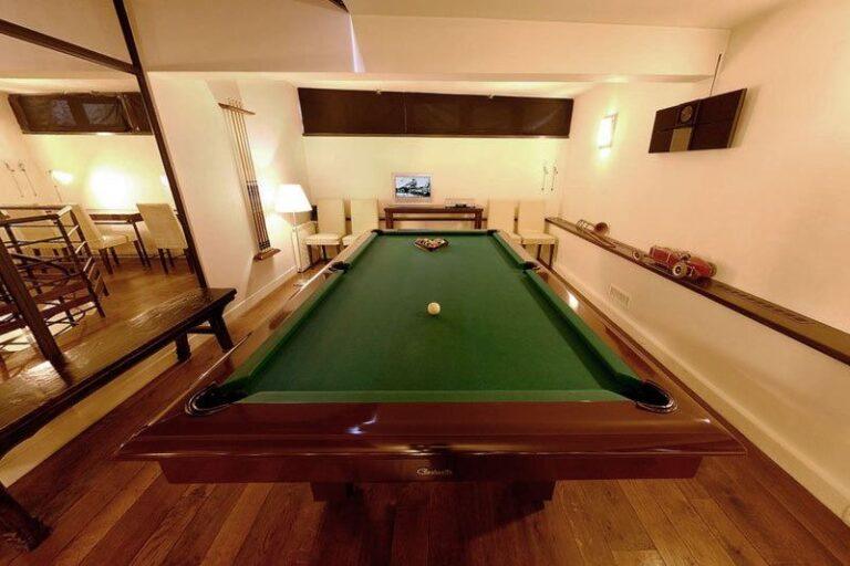 atelier-barok-1lieu1salle-seminaire-billard.jpg