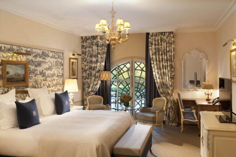 auberge-jeu-paume-1lieu1salle-chambre.jpg