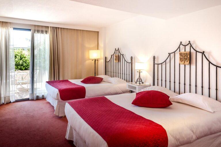 avignon-grand-hotel-1lieu1salle-chambre.jpg