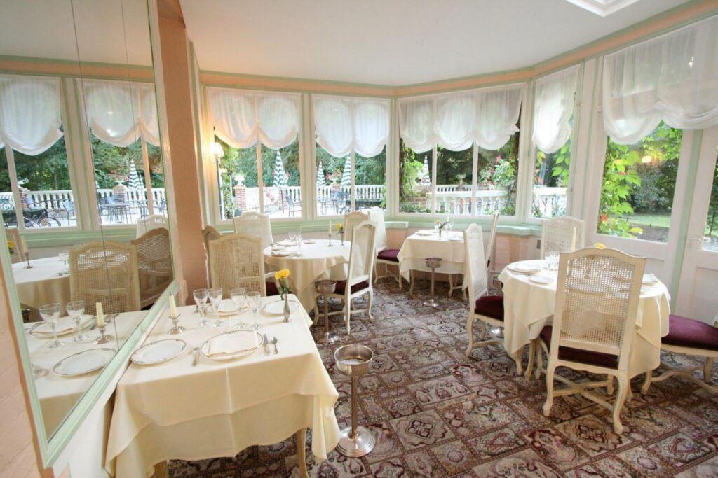 belle-isle-sur-risle-1lieu1salle-hotel-restaurant-seminaire.jpg