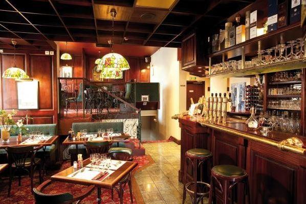 best-western-hotel-le-pont-d-or-1lieu1salle-restaurant-hotel-bar.jpg