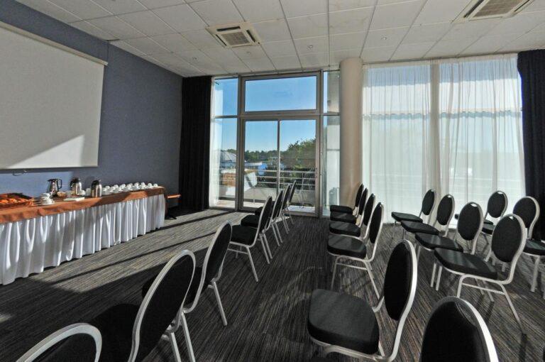 best-western-hotel-sourceo-1lieu1salle-restaurant-salle-de-conference.jpg
