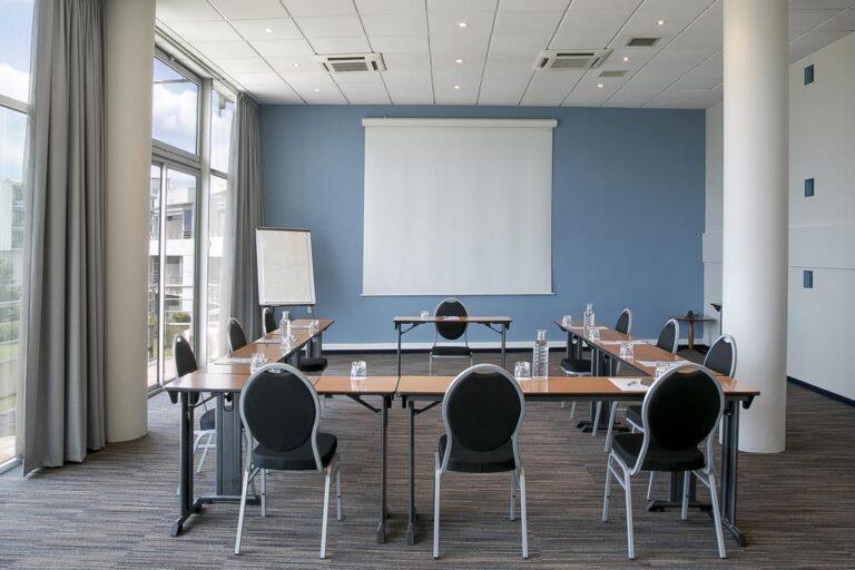 best-western-hotel-sourceo-1lieu1salle-restaurant-salle-de-reunion-convention.jpg