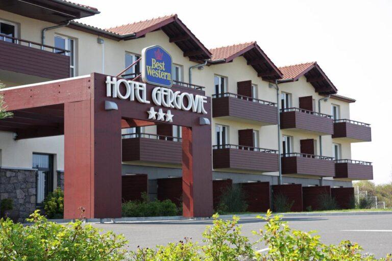 best-western-plus-hotel-gergovie-1lieu1salle-hotel-restaurant-accueil.jpg
