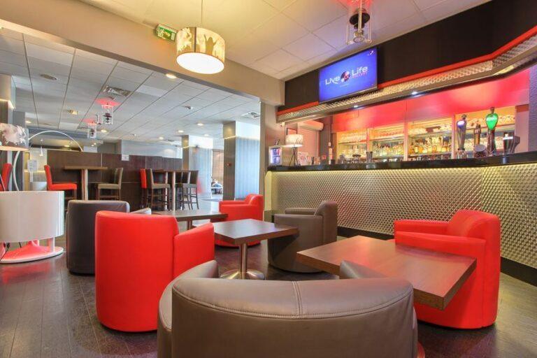 best_western_plus_paris_orly_airport_bar-1lieu1salle.jpg