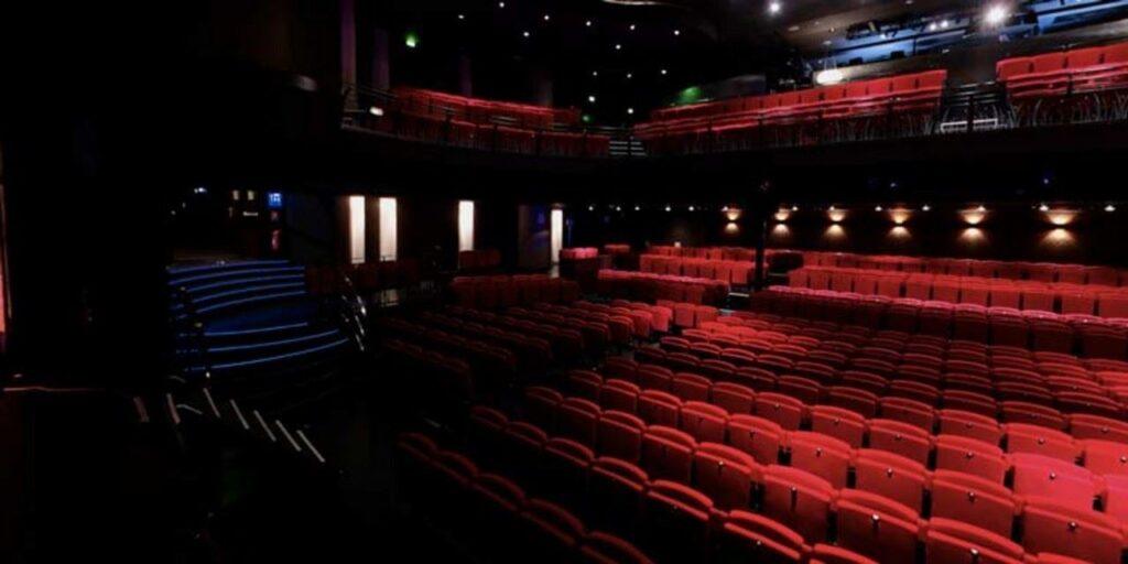 bobino-olevene-seminaire-restaurant-theatre-meeting.jpg