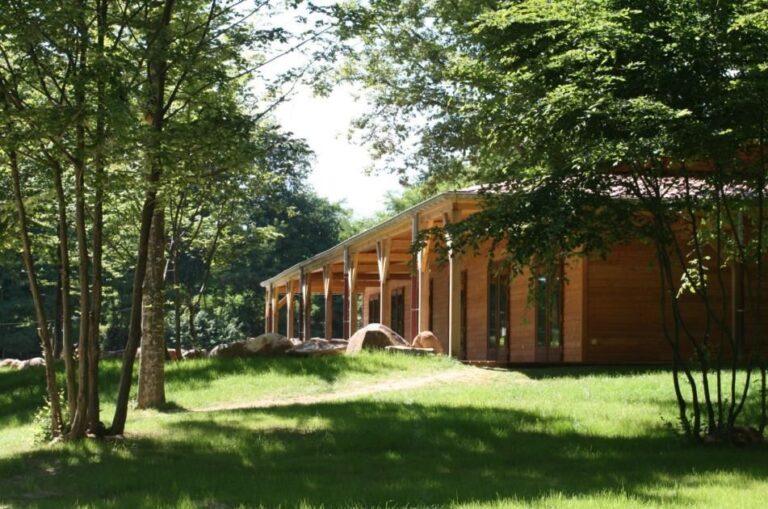 business-village-1lieu1salle-parc.jpg