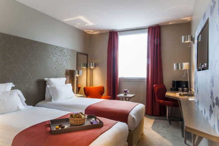 bw-best-western-plus-paris-velizy-1lieu1salle-hotel-restaurant-chambres.jpg