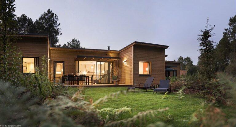 center-parcs-domaine-le-bois-aux-daims-1lieu1salle-parc.jpg