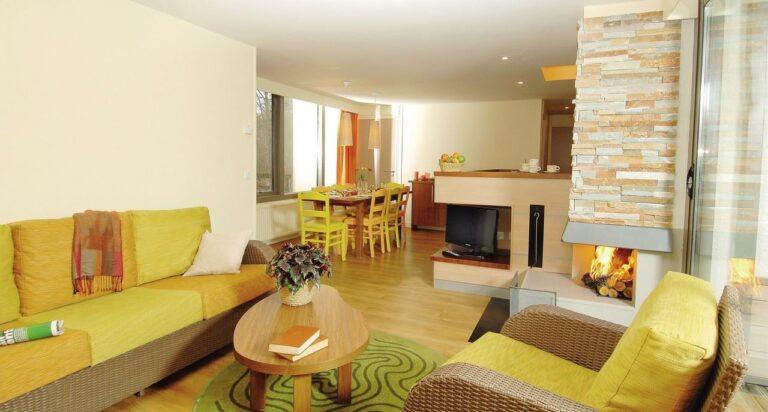 center-parcs-les-bois-francs-1lieu1salle-seminaire-chambre.jpg