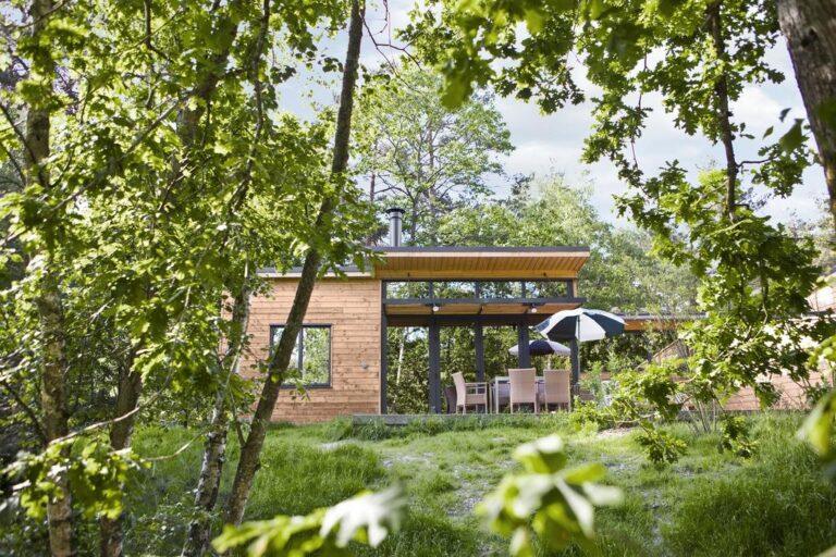 center-parcs-les-hauts-de-bruyeres-1lieu1salle-seminaire-au-vert.jpg