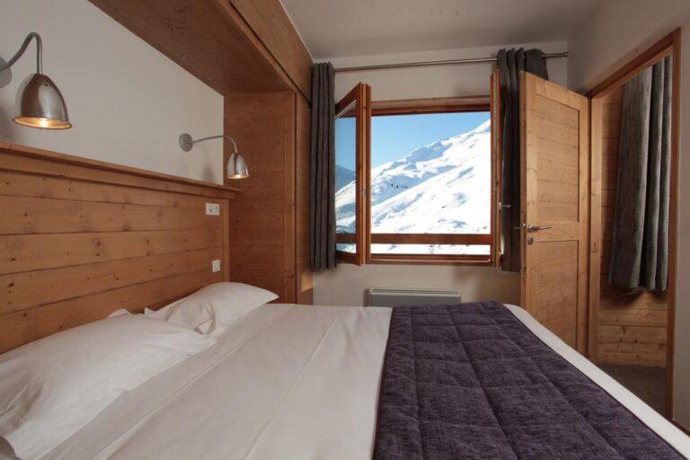 chalet-du-mont-vallon-spa-resort-1lieu1salle-hotel-meeting.jpg